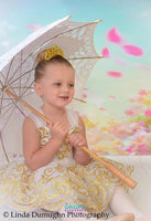 Backdrop - Delicate Floral Portrait