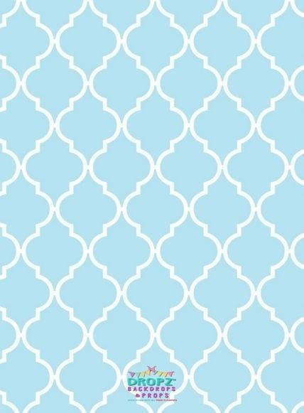 Backdrop - Baby Blue Quarterfoil Lattice