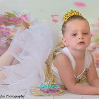 Backdrop - Delicate Floral Portrait