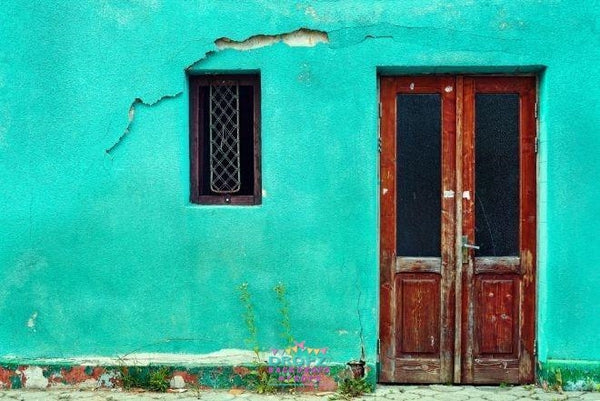 Backdrop - Old House Exterior