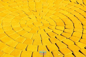 Backdrop - Round Yellow Brick Path